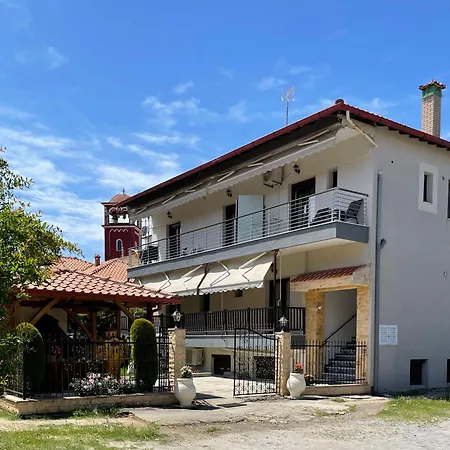 Crystal Apartman *